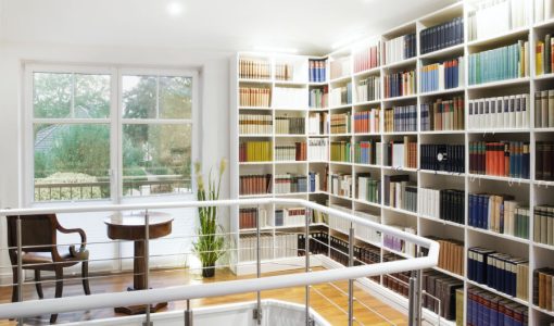 Во всякой книге предисловие есть первая и вместе с тем последняя вещь